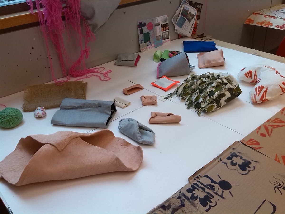 KendalArts's tweet photo. FORM- How fabric and materials interact with gravity. #ArtsMatterNI https://t.co/AEUXImdIen