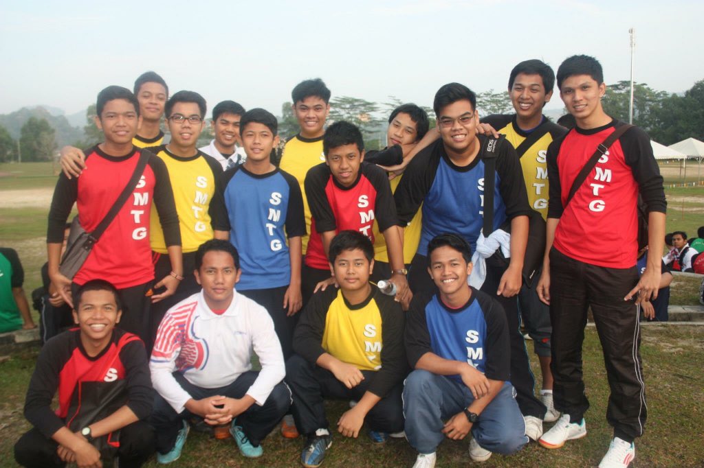 azzeemnazri's tweet photo. Throwback zaman form 5 π #semteg https://t.co/jFgnnjXvz2