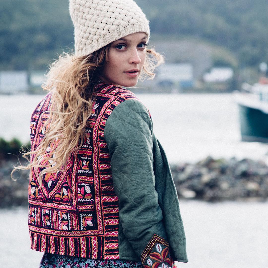swelldotcom's tweet photo. Winter vibes + all-new arrivals from #Billabong. ❄️ #SwellStyle https://t.co/ewUA3FXUEY https://t.co/bXBaPUsQeP