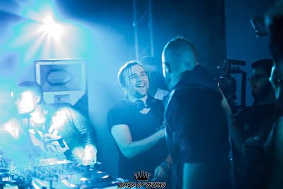 johnnypereirapt's tweet photo. #aboutlastfriday With Mister @gary_beck #Halloween #LordsOfTechno #Lisbon #Portugal https://t.co/i9NU0S2nZj https://t.co/w6mFmqfg10