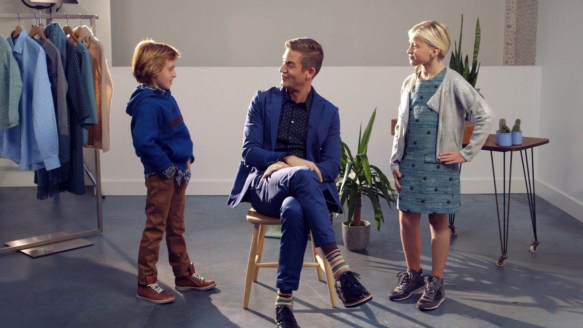 JaniKazaltzis's tweet photo. Hoe stuur ik hippe kids naar school? https://t.co/l4LRBeTUbM #terrebleue #janitv #stylinglab #kids #school https://t.co/KPX7rrBQrd