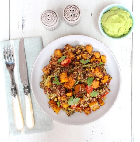 Chacun_sa_table's tweet photo. Pour passer vos courges! Nous ferons aujourd'hui un potage et cette recette #autumn #vegan 
https://t.co/T8PnqVGUFd https://t.co/qldhLXQPXd