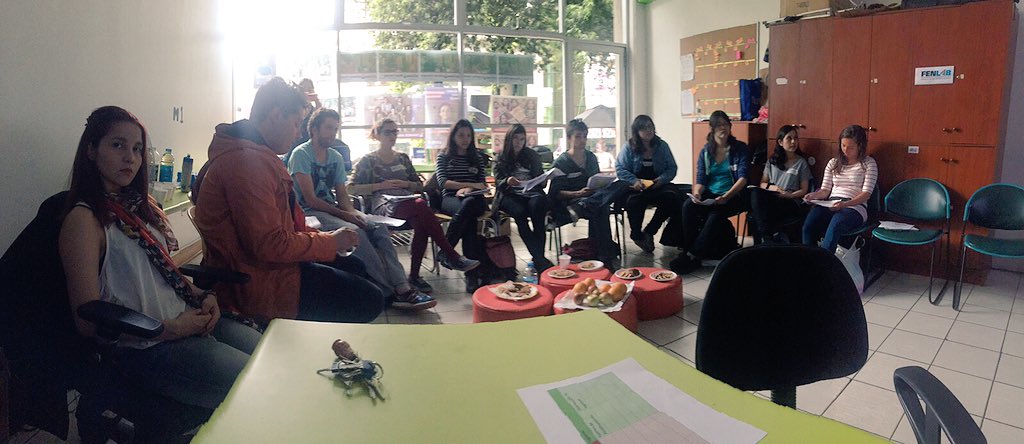 NexoRSU's tweet photo. Último taller de #FENLab para proyectos estudiantiles #financiamiento @pregrado_fen @uchile https://t.co/EAnvSYLzpj
