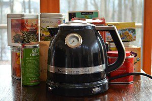 SalesQpr's tweet photo. The Kitchenaid Artisan Water Kettle User Review https://t.co/cZXzdcIIh8 #kitchen #cooking #recipes #ff https://t.co/lXNT2egr7V