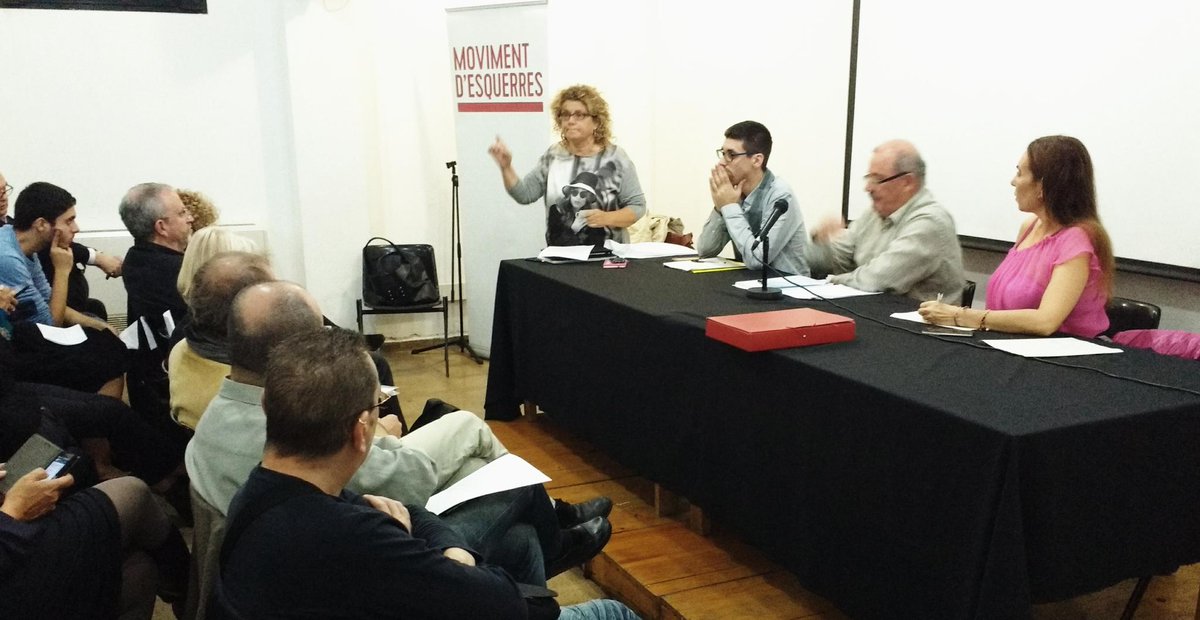 MovEsquerresCat's tweet photo. Moment polític/procés constituent/voluntat popular/diàleg... #ConsellPolític #20D @magdacas @marinageli https://t.co/FMlhRf5zf3