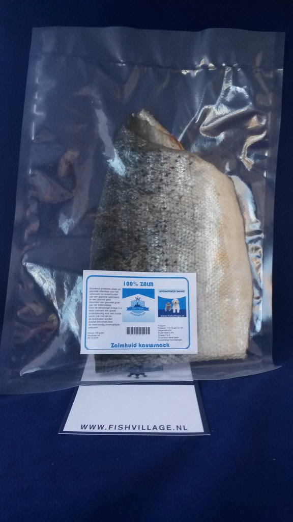 Nu ook verkrijgbaar in onze webshop 
Gedroogde zalmhuid