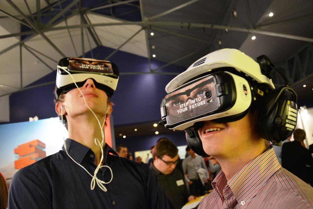 WillemenGroep's tweet image. Sfeerbeelden #Stepintoyourfuture @poutrixgent @ICCghent op on.fb.me/1PmVeqg #vr #virtualreality #360video