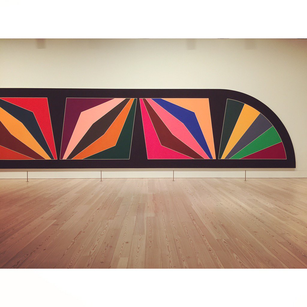 irelandarthouse's tweet image. RT linedrybrand Hmmm leaving the office early today? #LoveFrankStella
Frank Stella opening @ The Whitney
#linedry …