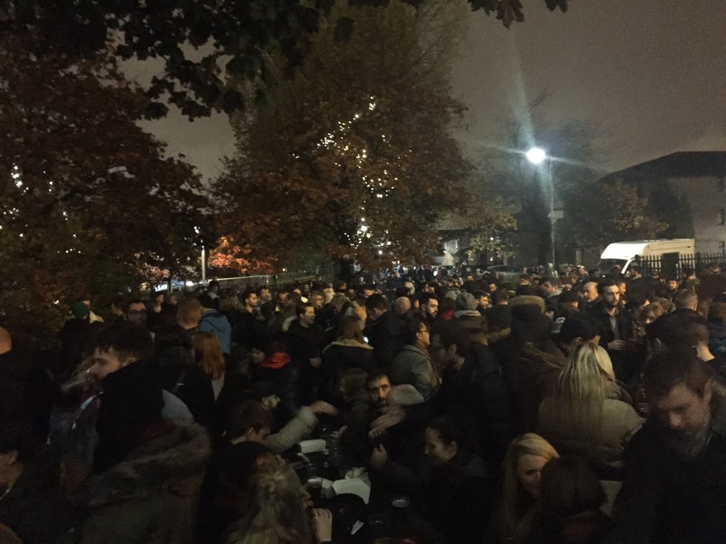 Glasgow_Chamber's tweet image. It's getting busy at @Westbeer ahead of the fireworks. Have fun and be safe #fireworkscode