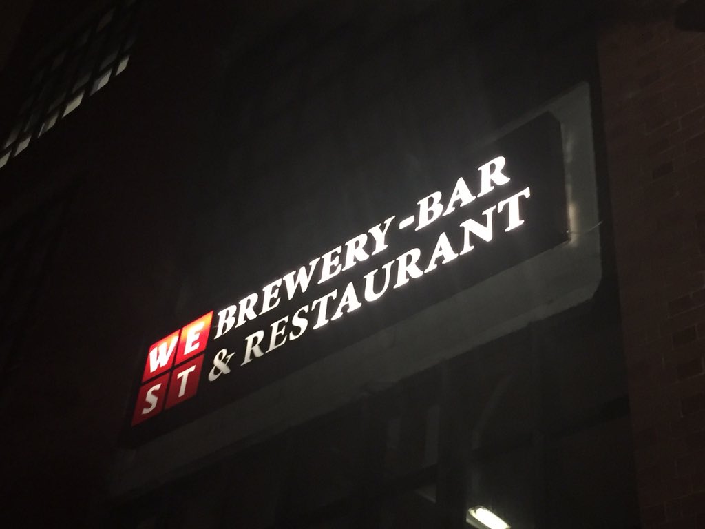 Glasgow_Chamber's tweet image. It's getting busy at @Westbeer ahead of the fireworks. Have fun and be safe #fireworkscode