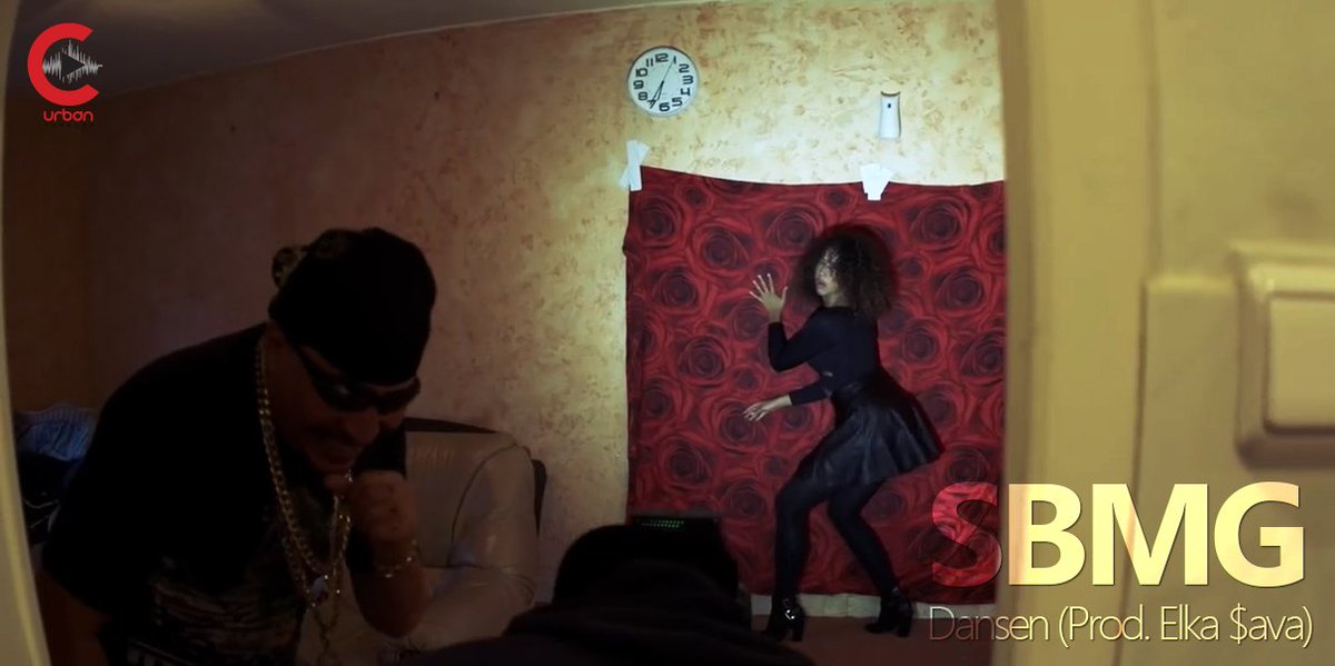 TweetCurban's tweet photo. Watch Fresku in the Videoclip:
Dansen -SBMG
https://t.co/YTL9twR69j
#CurbanApp @www.c-buff.ly/1QdPShL https://t.co/DPY9MsXaHf