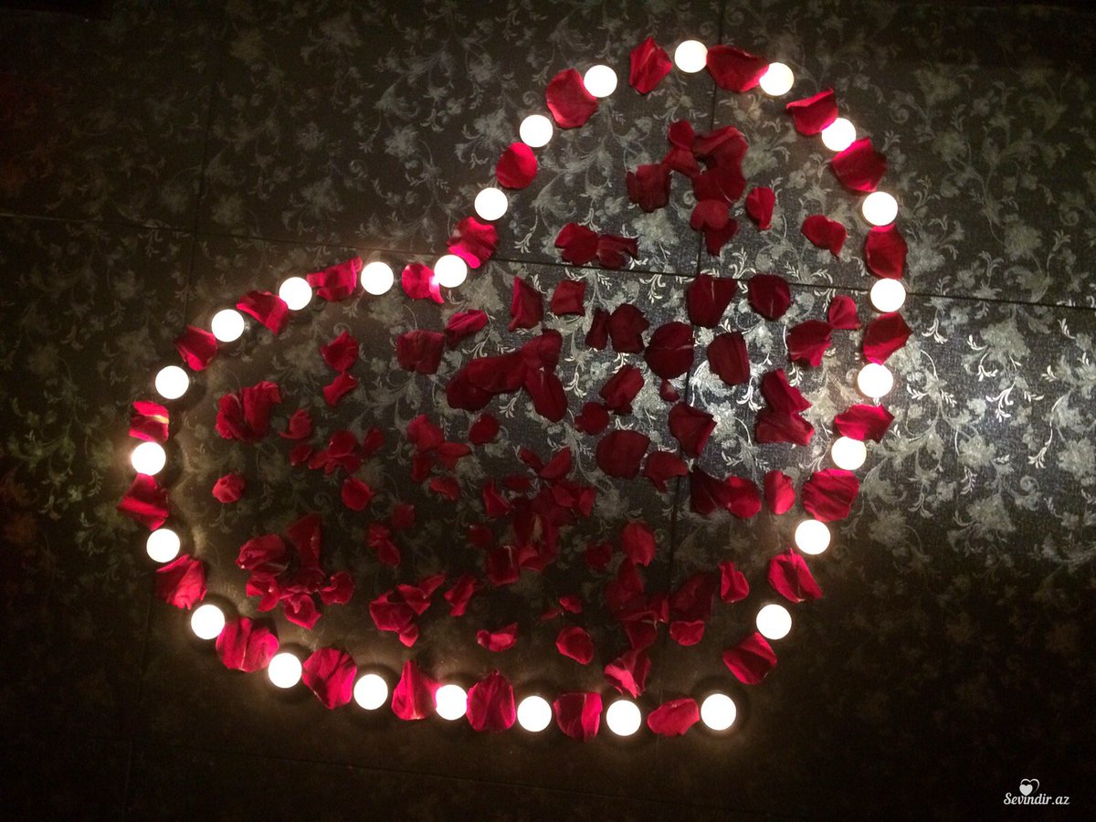 SevindirAz's tweet photo. Bəs sizi sevindir'ən birisi varmı? #SevindirAz #sürpriz #romantika https://t.co/vzWETOLEu5