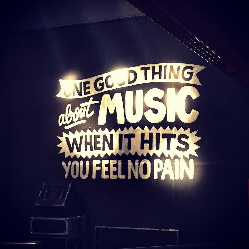 MrBlazingSaddle's tweet photo. True Story! #feelnopain #music #musik #konzert #concert #thewombats #denatelier #luxemburg #indierock #hitsyou #goo… https://t.co/0XSDx5ONso