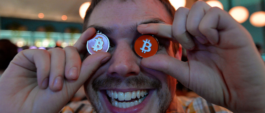 Why the value of #bitcoin is on an absolute tear | <a href="/mdecambre/">@mdecambre</a> from <a href="/MarketWatch/">MarketWatch</a> marketwatch.com/story/why-the-…  #BTC