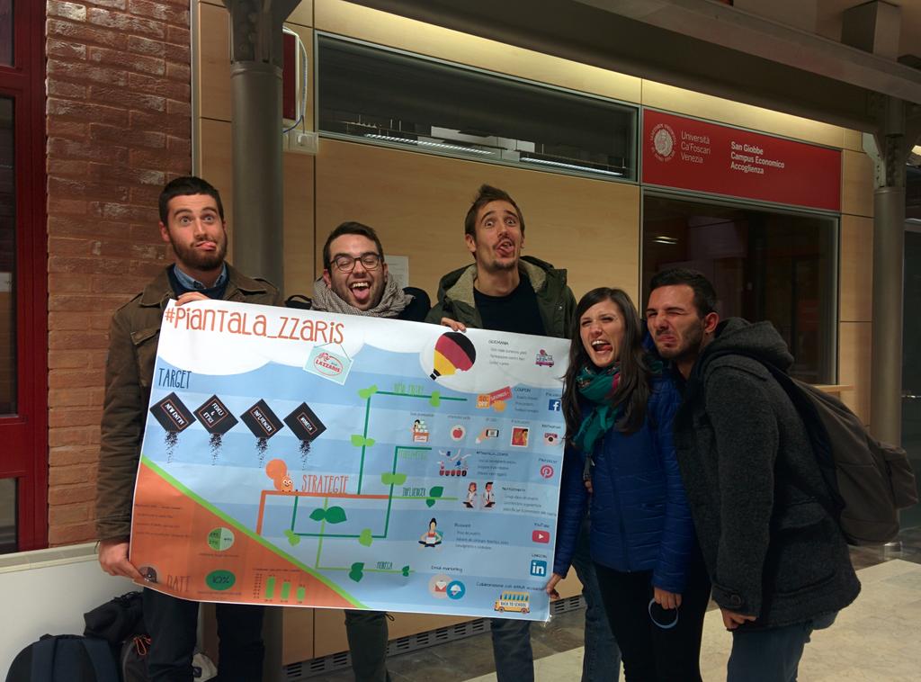 Cirinjo92's tweet photo. Tra orgoglio e felicità salutiamo il #CFMLab con il nostro miglior sorriso!  @Albertagg11 @KatiaBarzon @Leomungo https://t.co/ytKjbojx6a