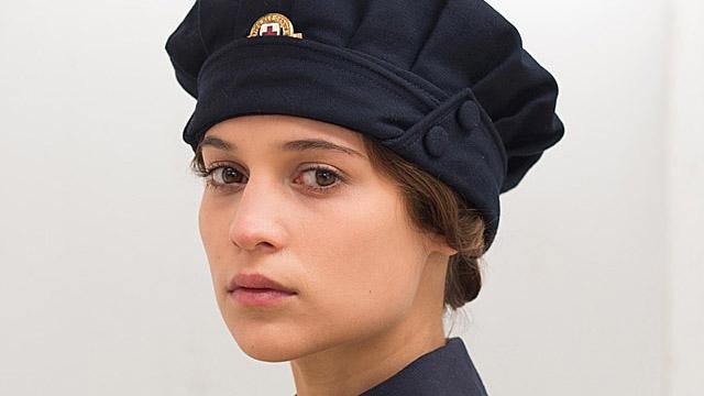 FilmDivider's tweet photo. Alicia Vikander seems fairly likely to be the new Lisbeth Salander. https://t.co/sqABIaXPiw https://t.co/BnaBrm6D3z