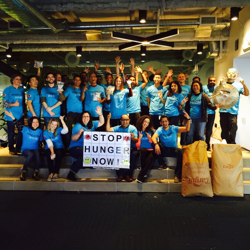 AbeKhaleeli's tweet photo. @SHNBayArea thanks for opportunity to help us give back. One small step 2 stopping hunger @pandoracareers #thumbsup https://t.co/r1ThMtH2rR