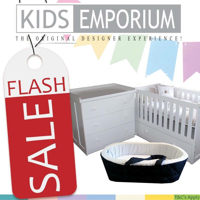 cot and compactum for sale