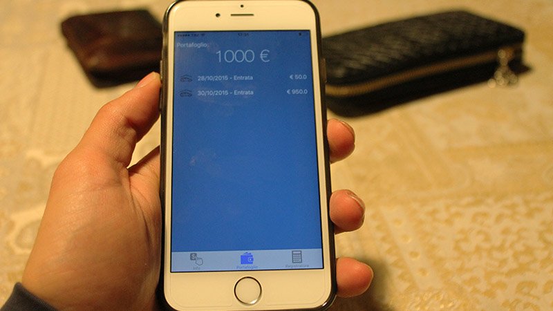 AppSuper_it's tweet photo. #iPortafoglio gestisci al meglio i tuoi risparmi su #iPhone6s #iPhone
https://t.co/9ZsCKrzvUR https://t.co/FfpQASwryV