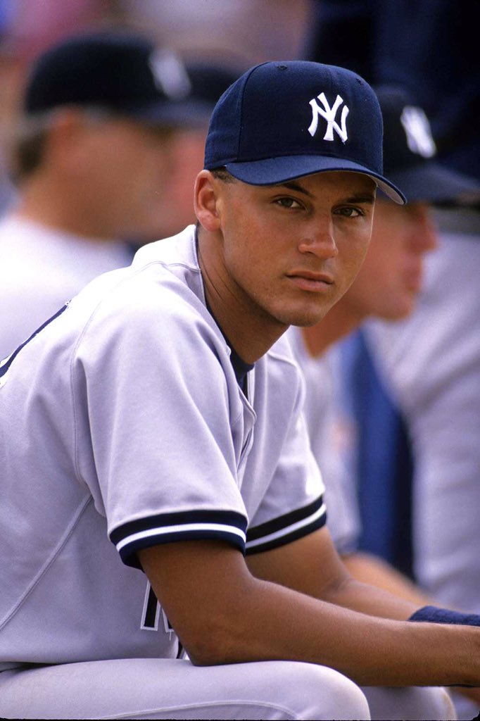 Yankees's tweet photo. On this day in 1996, Derek Jeter was named the AL Rookie of the Year! (📷: @tdfoto) #TheCaptain https://t.co/45e4sbmbCU