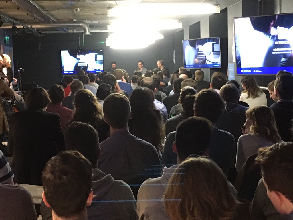 heresjohnnie's tweet photo. "Going forward designers need to understand and be competent in systems" @Padday #intercomspeakeasy https://t.co/Qx8CnTxG5l