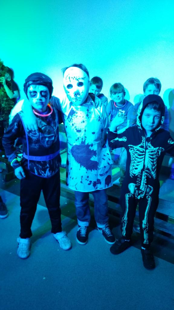 LitchardPrimary's tweet photo. Another great #FOLPS Jnr Halloween Disco. The children ♡'d it! @FOLPS https://t.co/UEBpAoPTg7