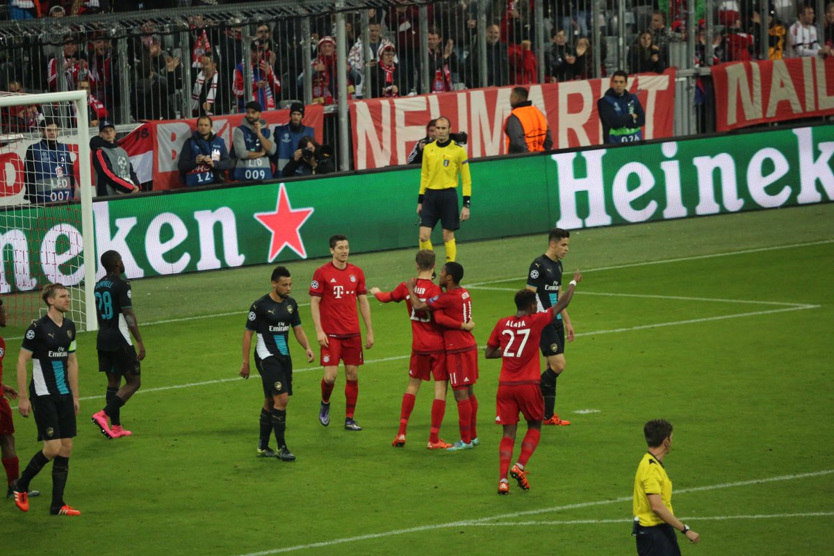 FCBayern's tweet photo. #Müllered https://t.co/N5ZH54b843