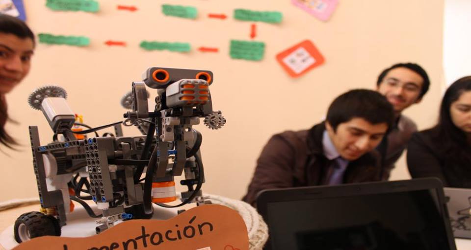 Jueves 5 noviembre 1°Feria Científica/Tecnológica/Educativa/Liceo de Hombres/10 a 17 hrs/Viernes de 9:30 a 13 hrs