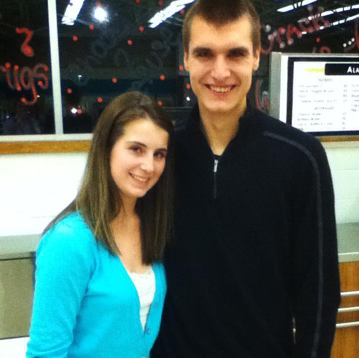jjhardylvr's tweet photo. Our first picture...3 years ago tomorrow.... https://t.co/lEMgg1sMoD