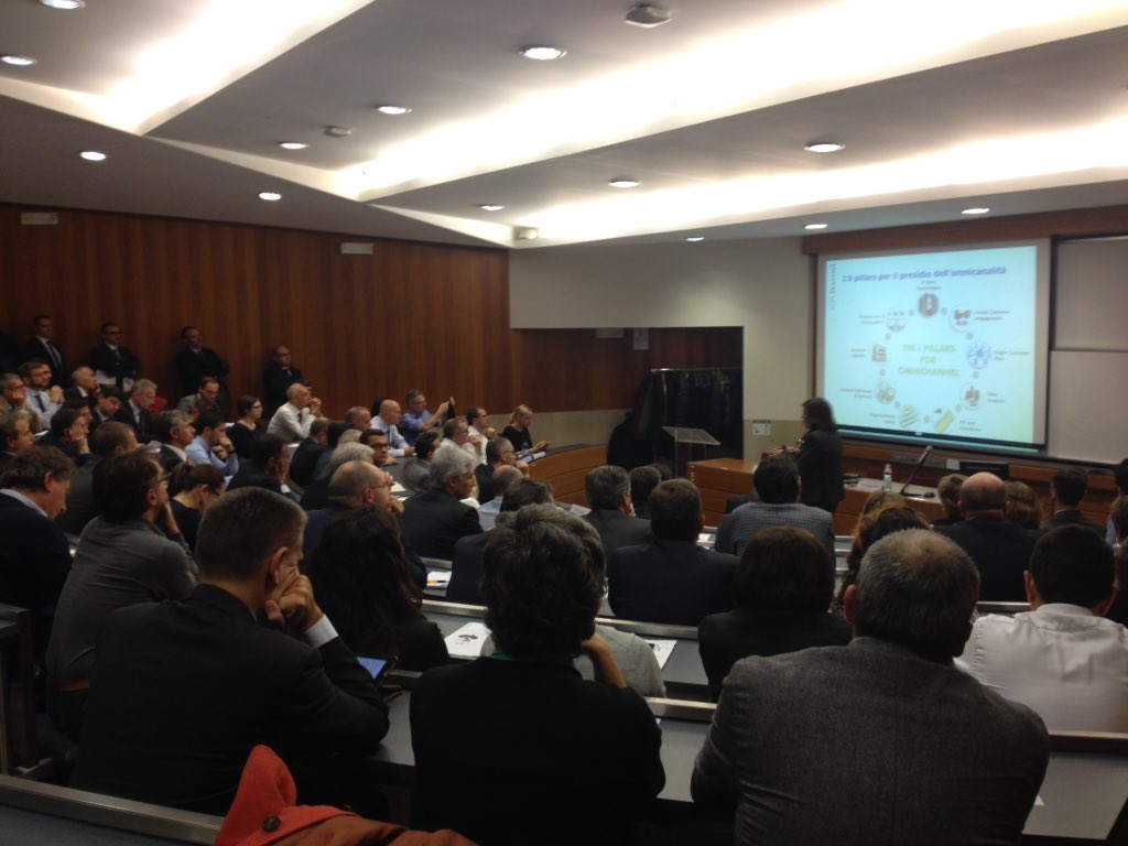 EmilianoTaccini's tweet photo. Today @cevalogistics and @sdabocconi announced a new approach of #Multichannel and #logistics services! #ecommerce https://t.co/Jy8GT526Dm