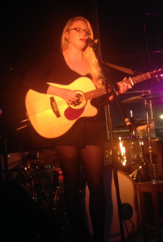 PledgeMusic's tweet photo. Enchanting start to proceedings with @_keziaofficial at @KabaretKaramel w/ @KarouselMusic #pledgeonthescene https://t.co/bdcxy2ivwS