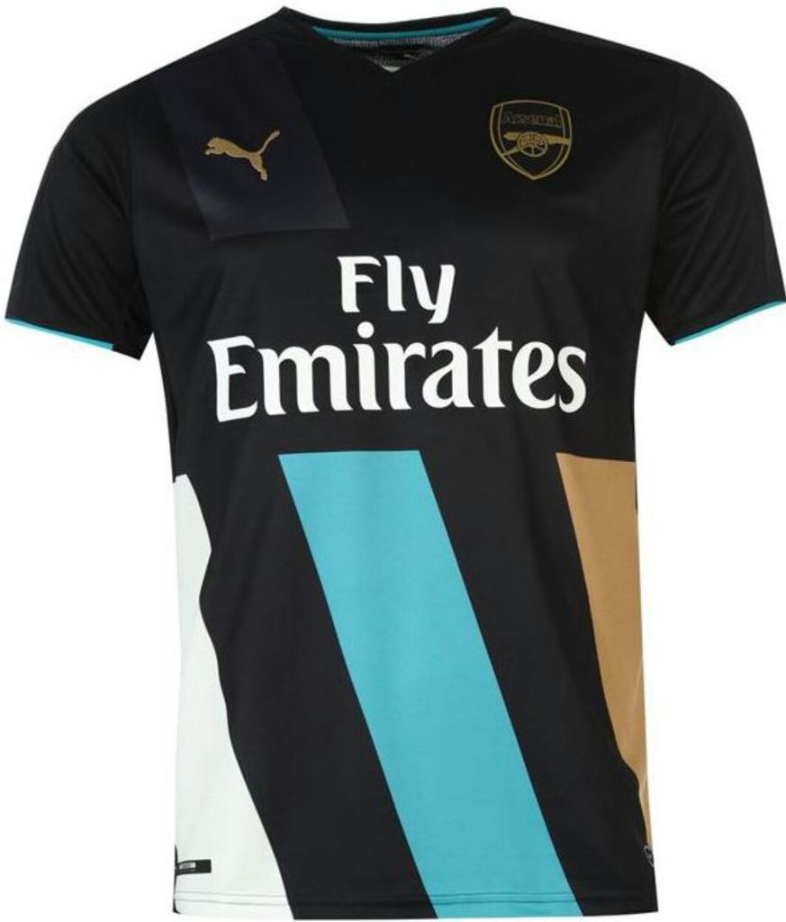 The76Boy's tweet photo. Can we just fucking burn this kit and NEVER ever wear this shit again #DoomedKit #FCBvAFC https://t.co/sRKdFmfcbK