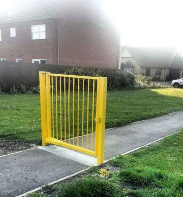 LeavingCert16's tweet image. things more useful than the sraith pictiurs