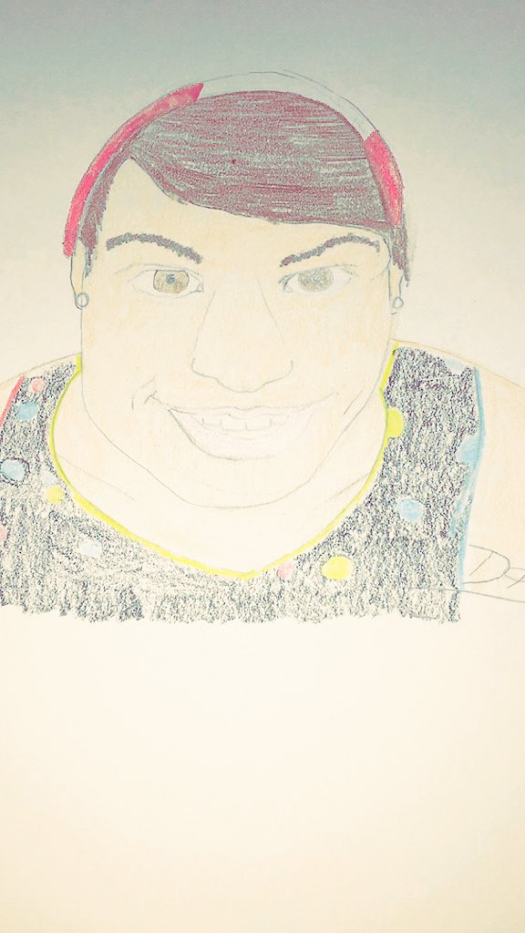 MendesLover201's tweet photo. my art teacher did this so creds to her drawing cuz I can't 😂 but I added color so it looks more like @taylorcaniff https://t.co/bLTKIgqoJe