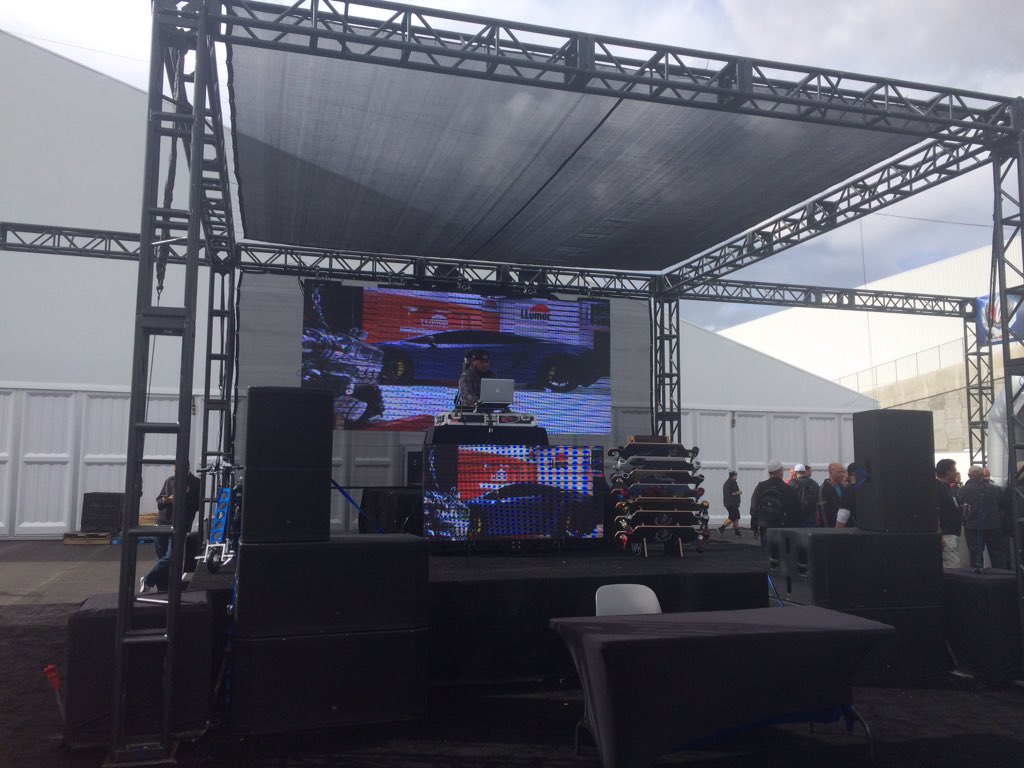 llumarfilms's tweet photo. @officialwcc showing #LLoveLLumar at #SEMA2015 #windowtint @semashow https://t.co/CI6FgWxIhS