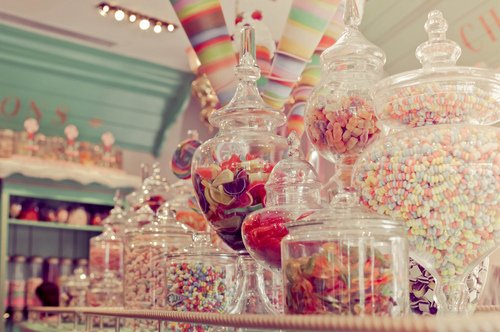 thekulfico's tweet photo. It's #NationalCandyDay - this one's for all the crazy candy lovers out there! #CandyLovers #AvoidCavities #Diabetes https://t.co/wg8h8SzA3s