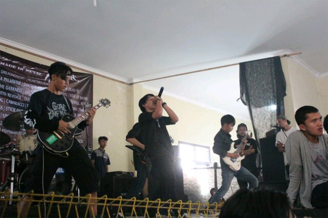 Over The Hump (@othump_official) on Twitter photo 