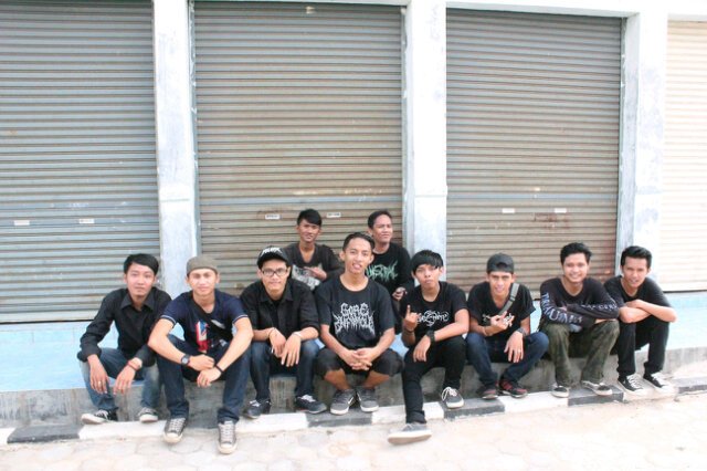 Over The Hump (@othump_official) on Twitter photo 