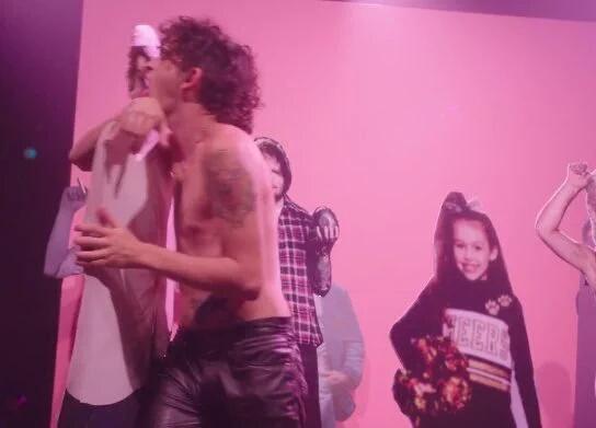 gardeniaontiles's tweet photo. harry is gonna cream his pants when he sees this https://t.co/nyxWAExwDq