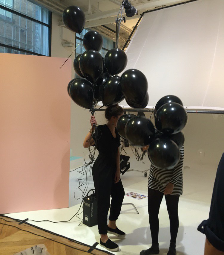ehupLOVE's tweet photo. On set for the @SimplyBeUK 'This Is Me' shoot. Expect babes, braids & balloons! #simplybereal #storieswelltold https://t.co/a4ca7OJv9B