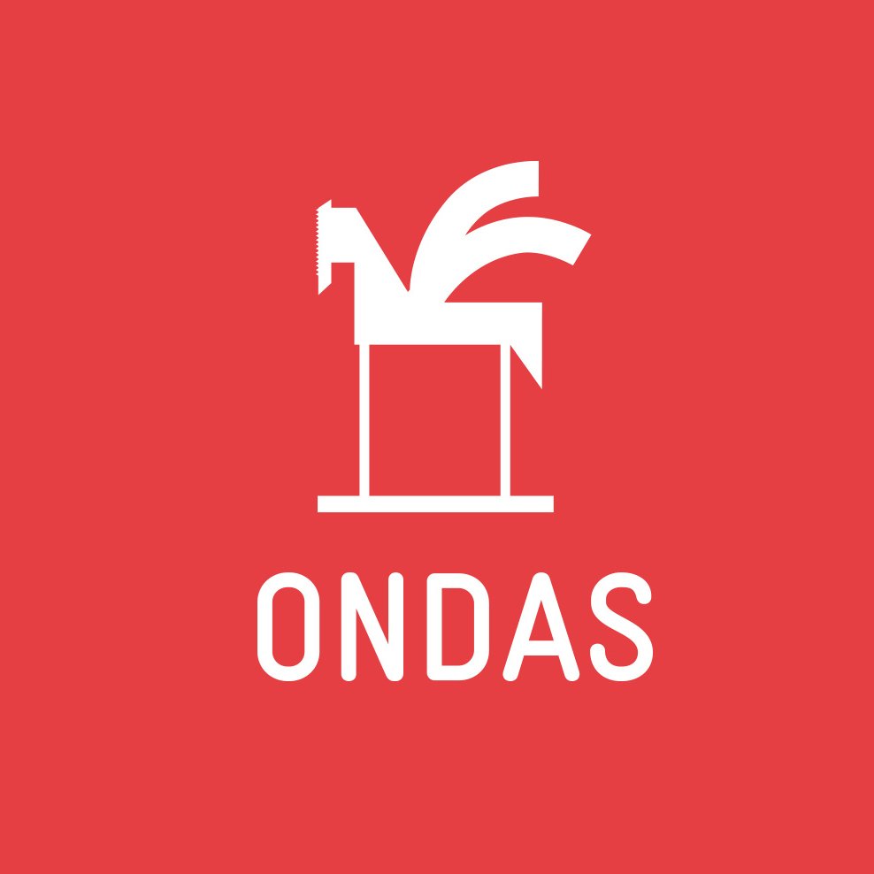 Felicitats a <a href="/elmortviu/">El Mort Viu #serie</a>, #Ondas2015 a la millor webserie de ficció. El #putollatzer encara té coses a dir <a href="/BTVcat/">betevé</a>