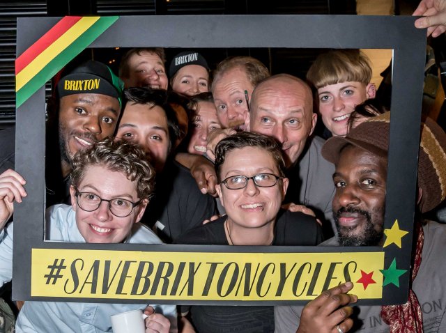 LondonersNews's tweet photo. .@brixtoncycles smashes £40,000 target in five days https://t.co/tI6jSDz2Zm #savebrixtoncycles https://t.co/EjKzDrvKwG