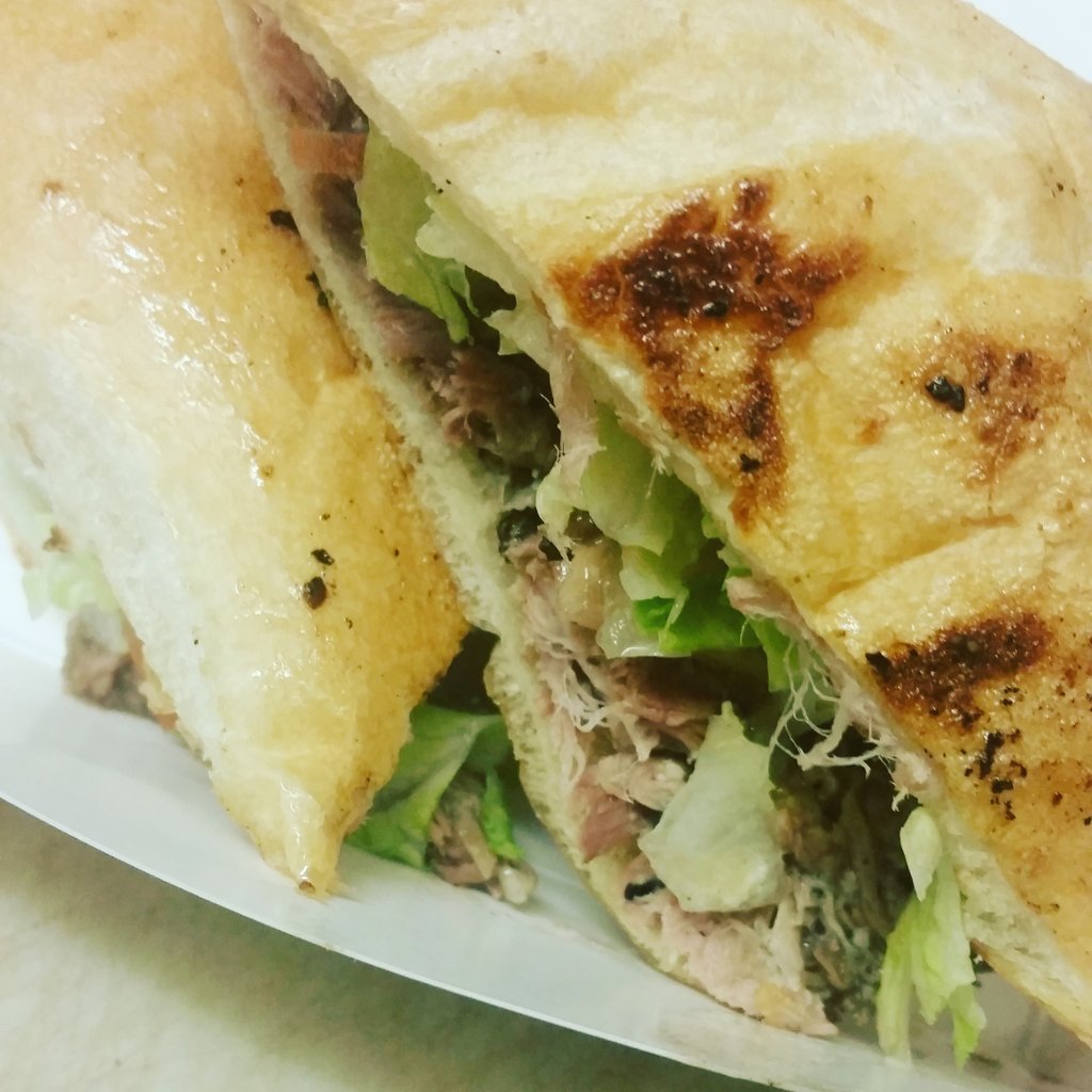 PitmasterEMO's tweet photo. Pulled Pork Torta. King's Hwy Brew and Q. https://t.co/LweLp4Z8rh