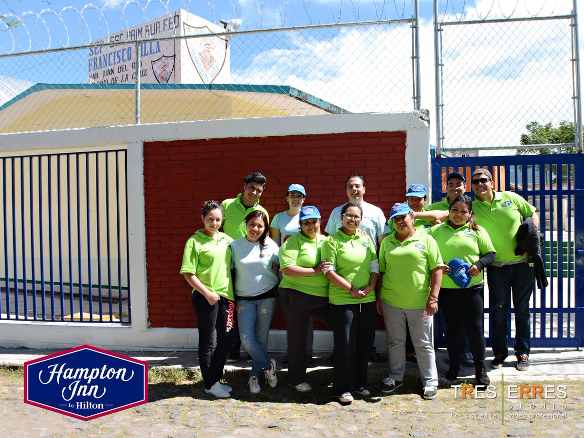 HamptonSJR's tweet photo. Restauración de escuela Fco.Villa en el Barrio de la Cruz, San Juan del Río.
#Hamptonality #hamptonfact #31DaysofHoH https://t.co/Qu6vFpPUAk