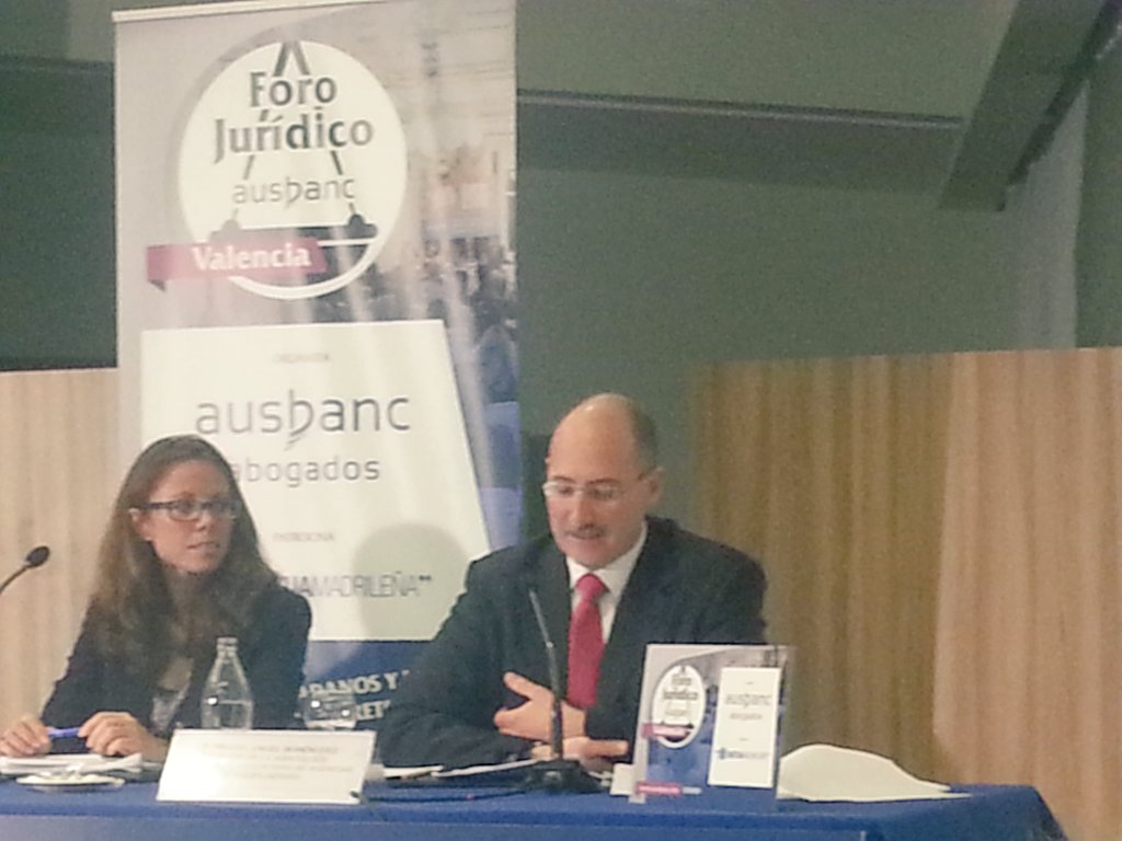 ForoJusticia's tweet photo. Miguel Ángel Domínguez, abogado de la Asociación Empresarial Valenciana de Agencias de Viajes @AEVAV1 #ForoJurídico https://t.co/LhHL2IRVlz
