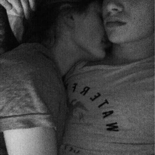 Suicida_29's tweet image. Por que no tengo esto? 😭😭yo quiero algo así