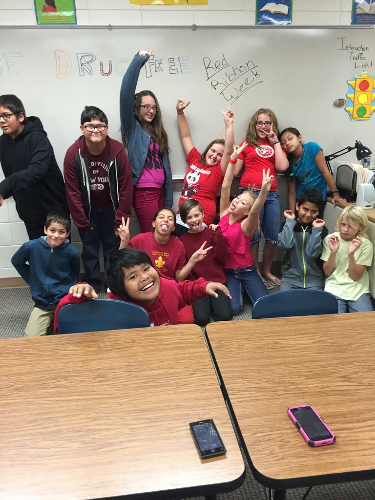 awarrening's tweet photo. Having fun drug free during red ribbon week @WmsStuCo1 #wmsredribbonweek Mr. Warren's room https://t.co/5TwCs9jMSy