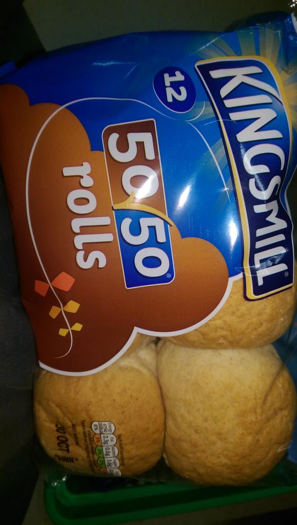 Antsrant's tweet photo. Kingsmill is a wool!!! Its called a barm!! #Sunglee https://t.co/V07ZIMZ0w0