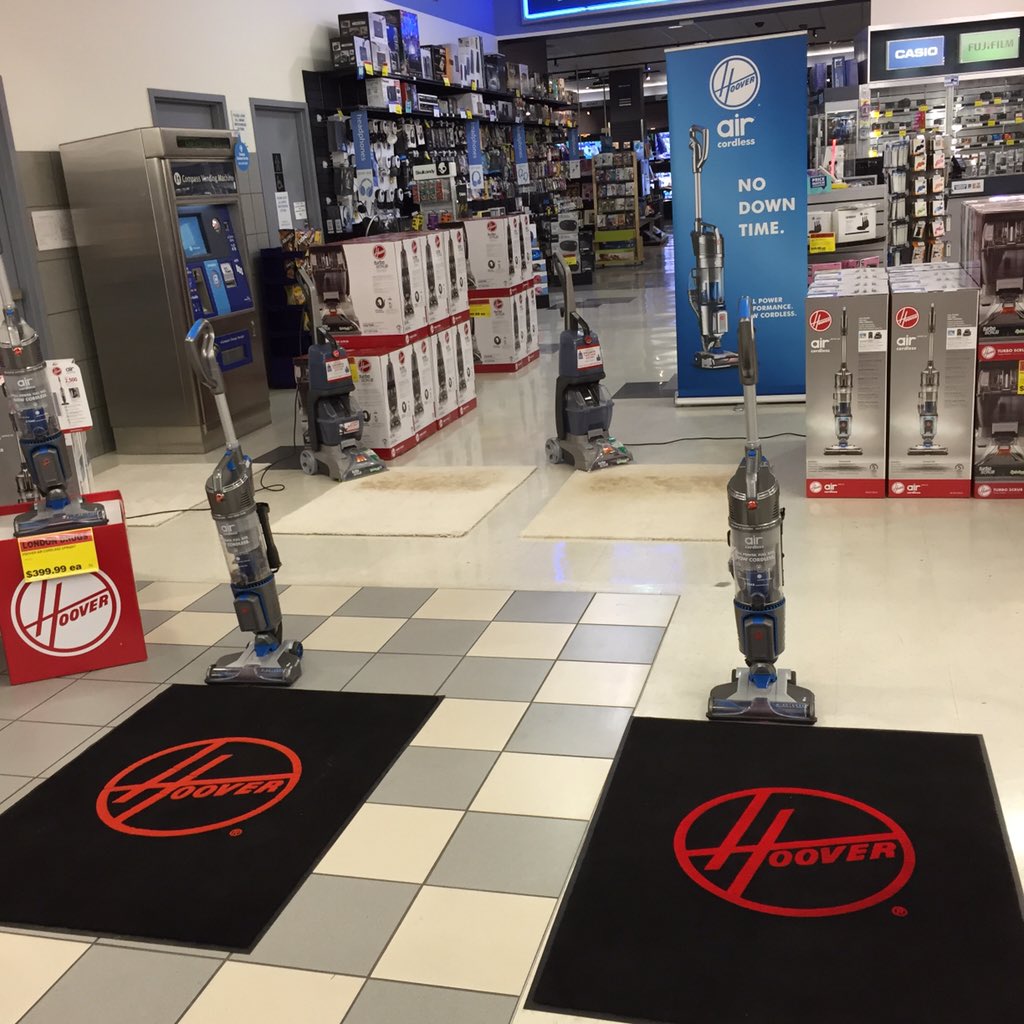 natvana's tweet photo. Hanging @LondonDrugs Bdwy/Vine for the @HooverCA #cleanteam event #freevacuum #comeondown @BT_Vancouver https://t.co/c8cOKo4cBA