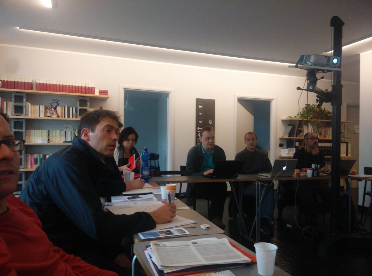 19_coop's tweet photo. Il primo meeting di IDigStories continua con @danmarcomputers e gli altri partner a @condiviso_coop https://t.co/8g2J1ZOgZg